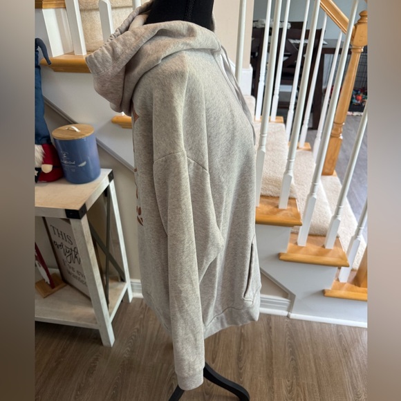 PINK Victoria's Secret Light Gray Hoodie - Picture 4 of 5